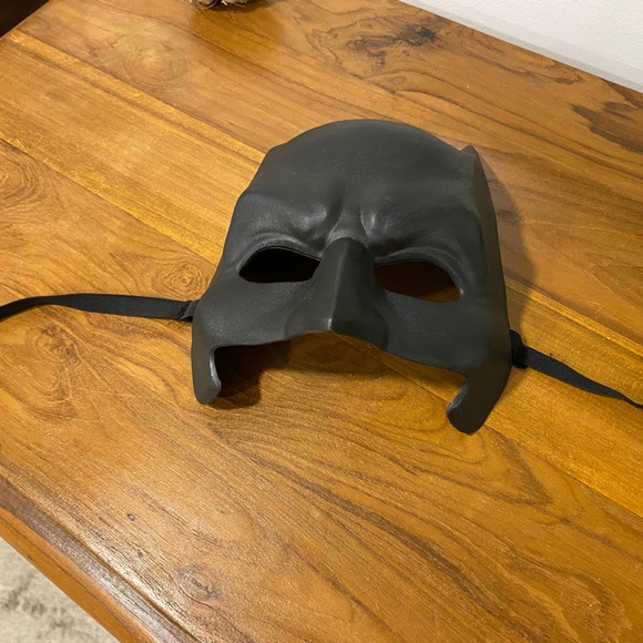 Deluxe Batman Costume ~ Medium - Picture 7 of 9